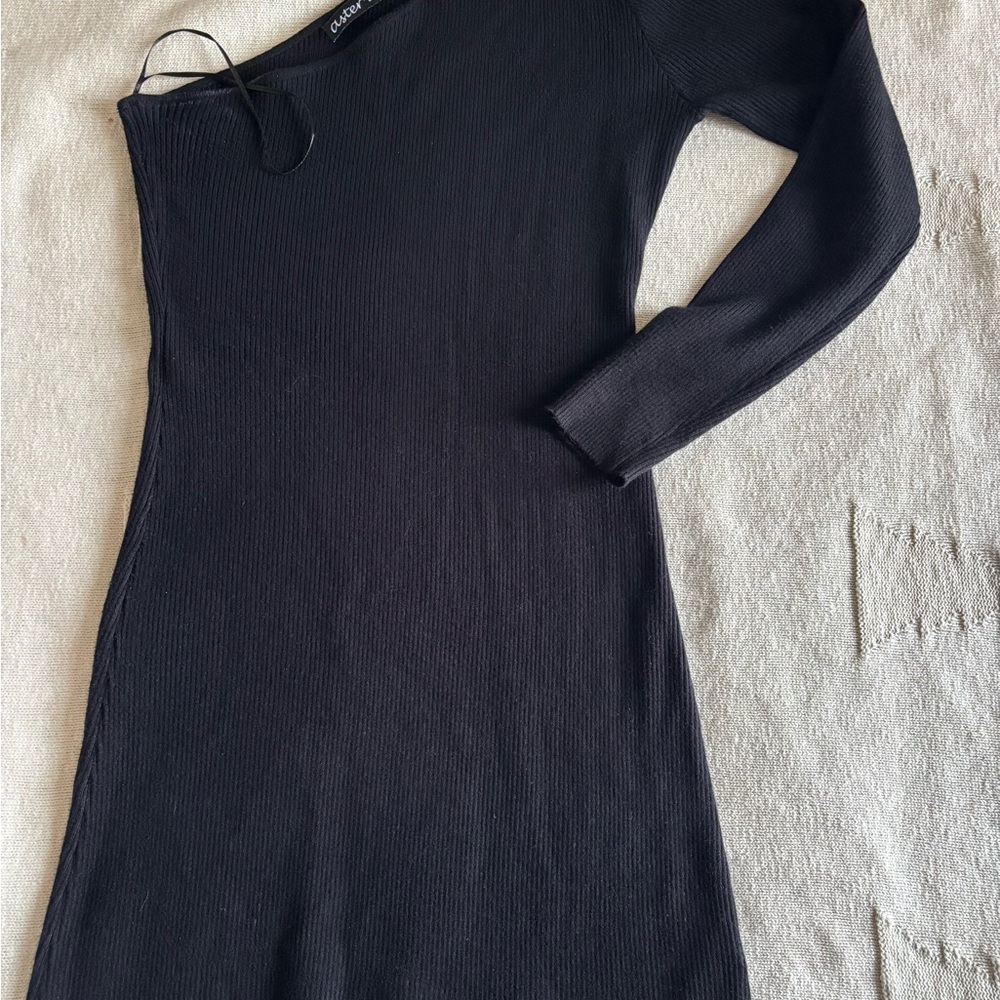 Elegant One Shoulder Black Dress